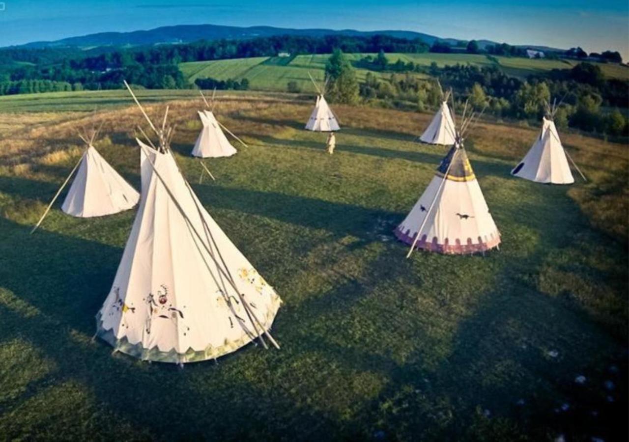 Hotel Fort Wapiti Zalasowa Zewnętrze zdjęcie